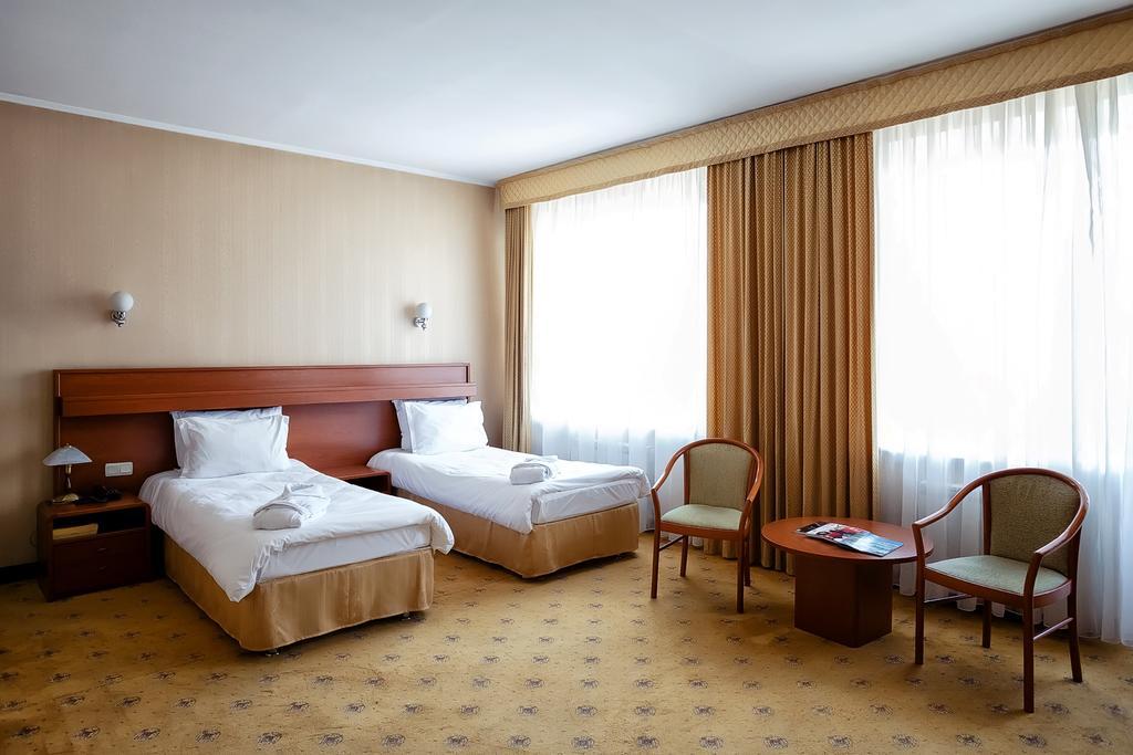 City Hotel Tien Shan Koktobe Luaran gambar