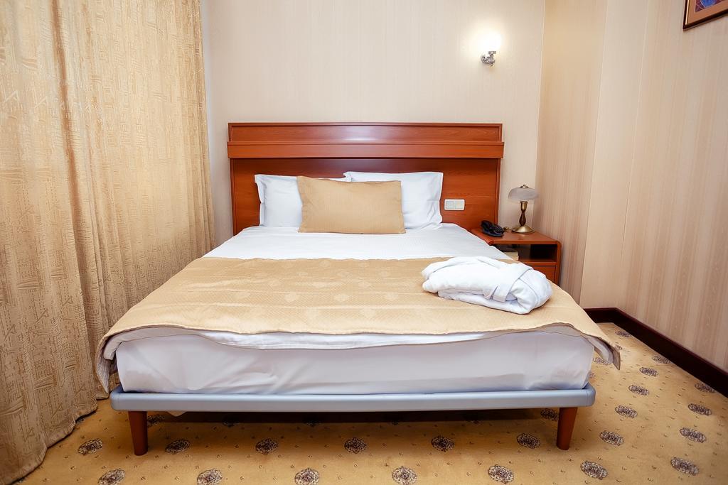 City Hotel Tien Shan Koktobe Luaran gambar