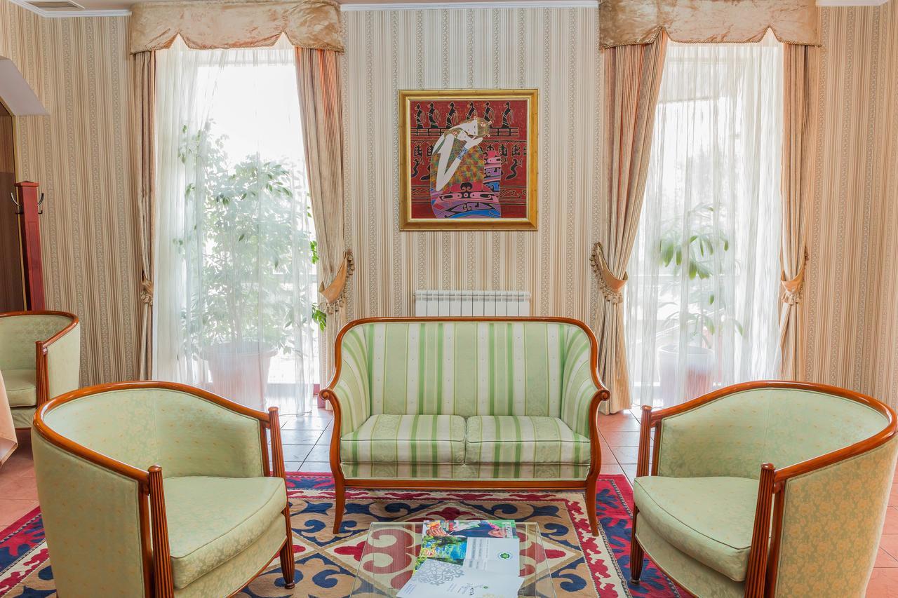City Hotel Tien Shan Koktobe Luaran gambar