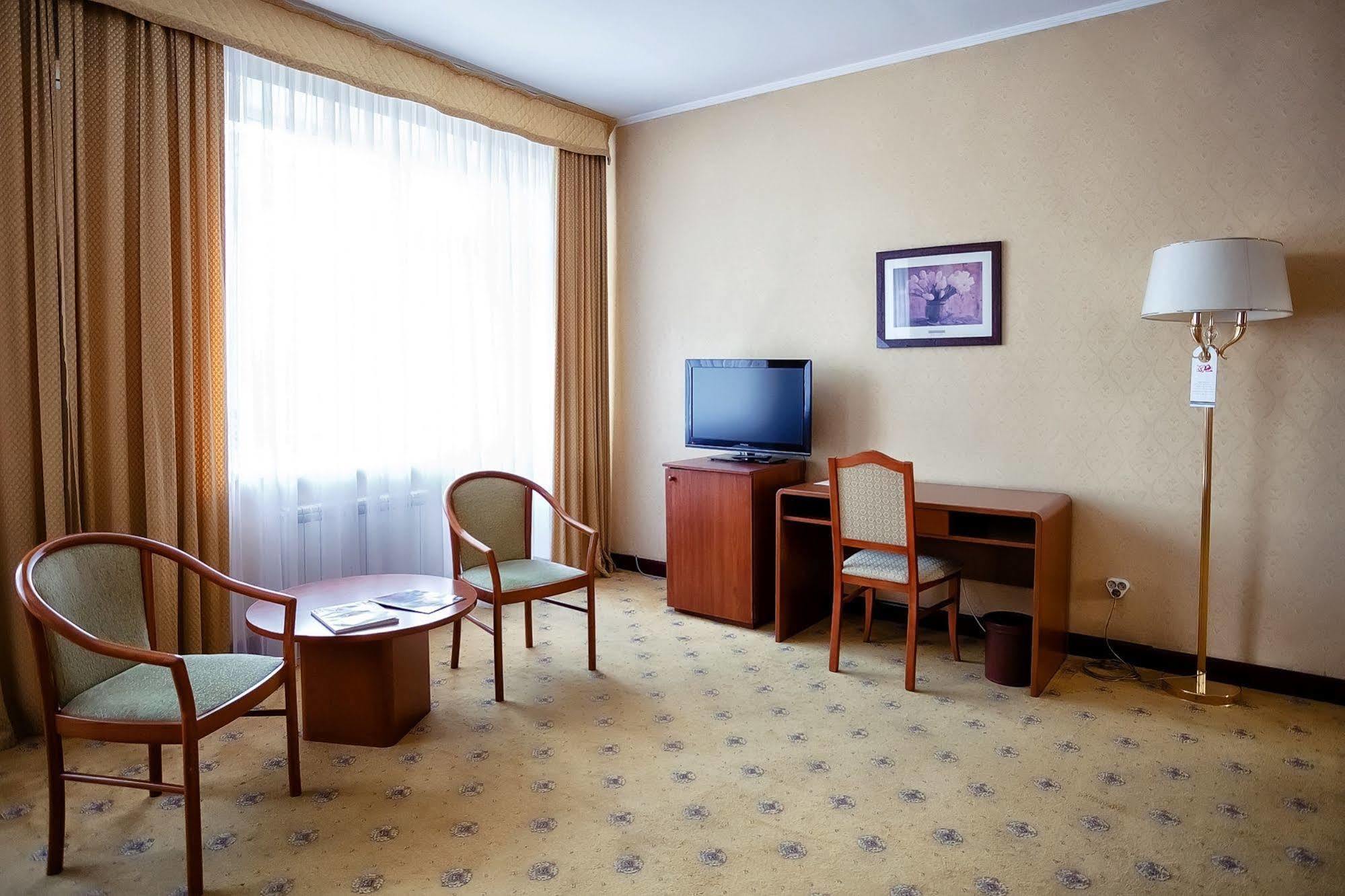 City Hotel Tien Shan Koktobe Luaran gambar