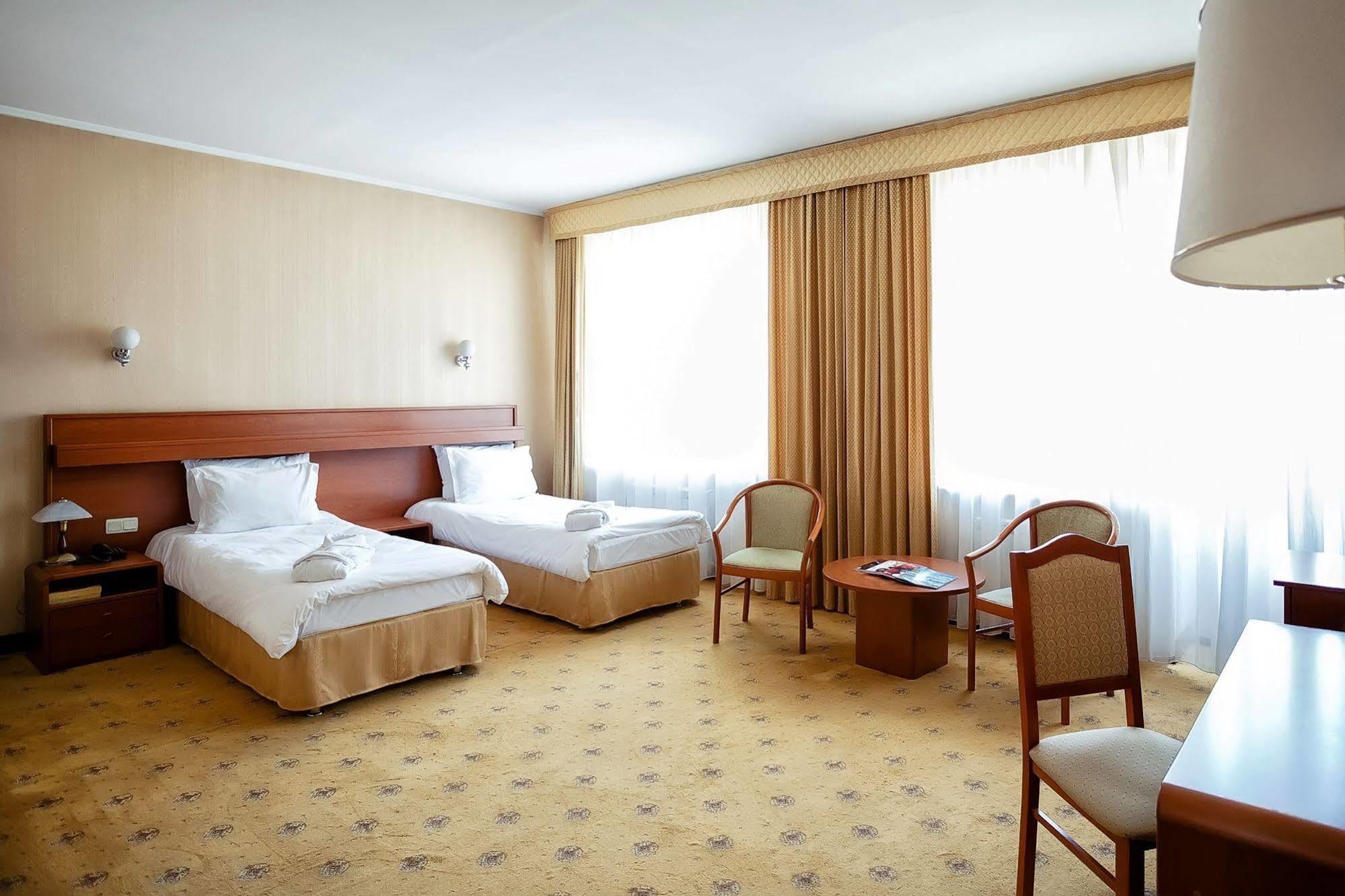 City Hotel Tien Shan Koktobe Luaran gambar
