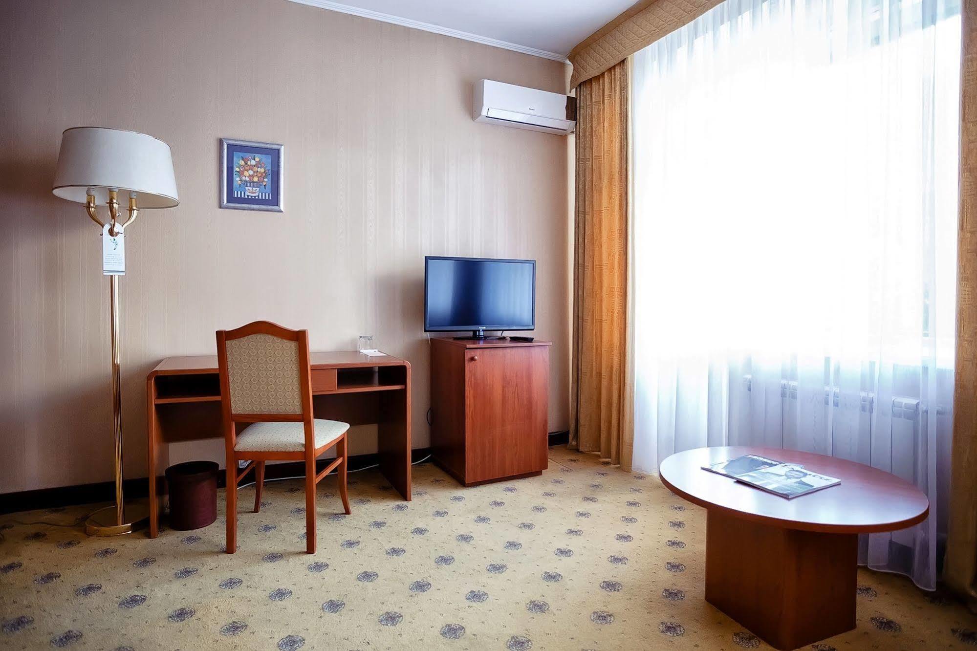 City Hotel Tien Shan Koktobe Luaran gambar
