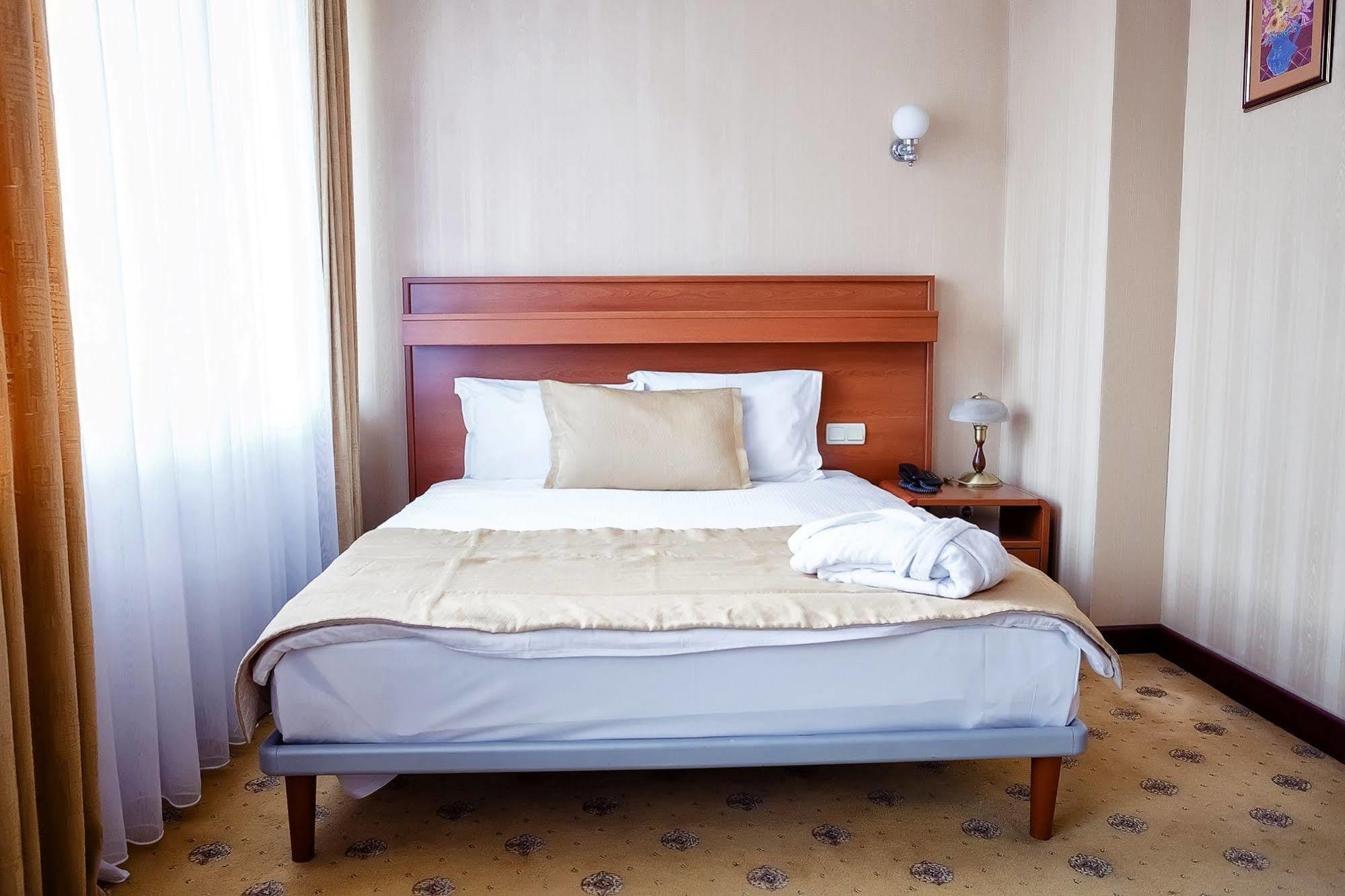 City Hotel Tien Shan Koktobe Luaran gambar